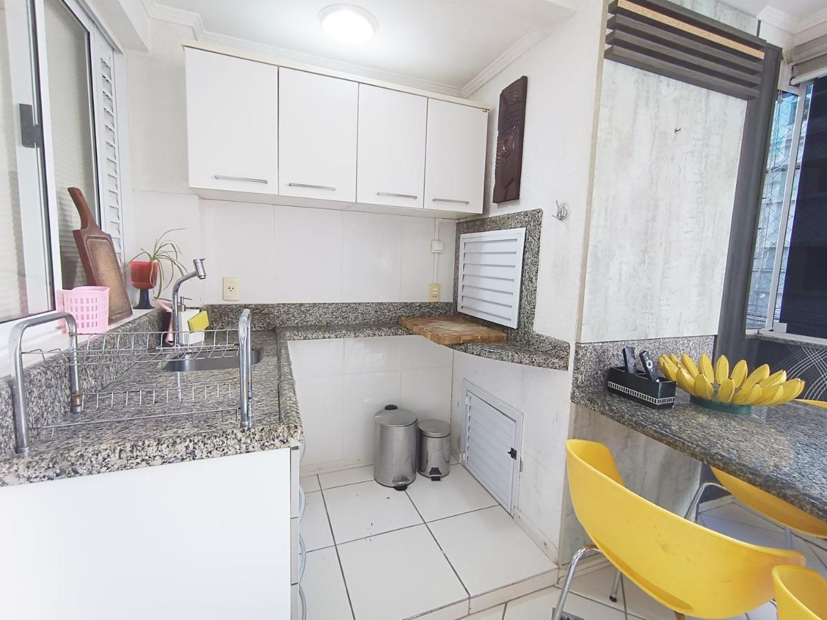 Perfeito Apartamento Com Churrasqueira E Garagem Privativa Em *